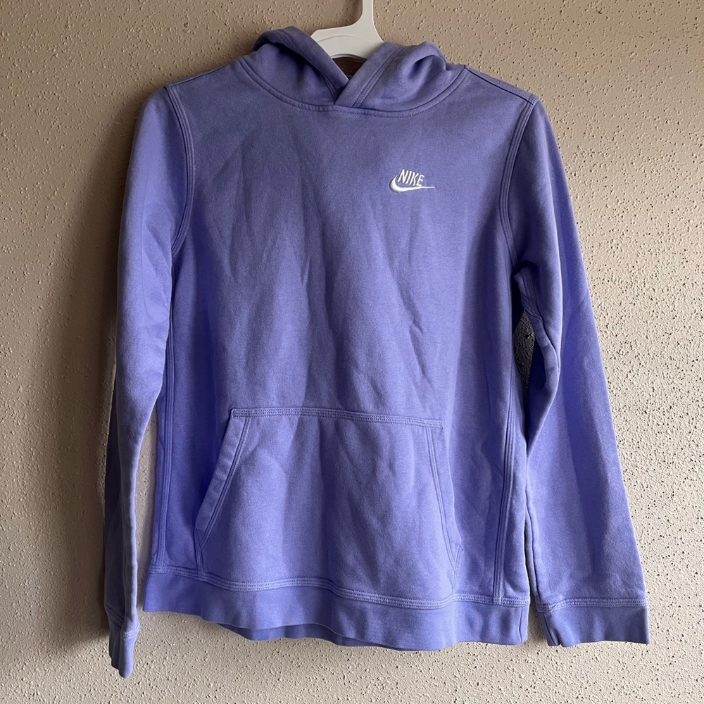 Nike Sportswear Club Fleece Hoodie Teens XL  Purple Pullover Embroidered Swoosh